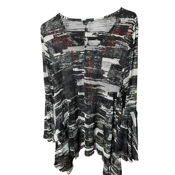 Dor dor Shirt Womens Small Black White Embroidered Mesh Bell Sleeve Boho Tunic - Picture 3 of 4